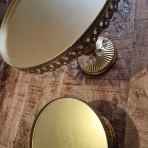 Set of two gold cake stands