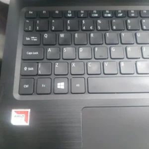 Acer Aspire A315-21 AMD laptop - Image 2