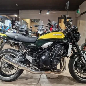 Kawasaki Z900RS