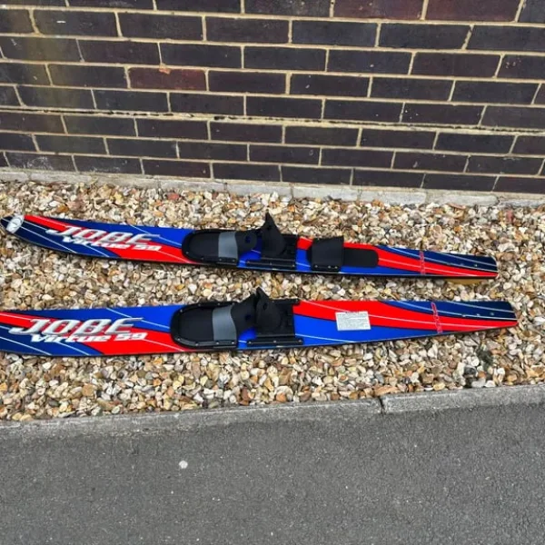 Junior water skies