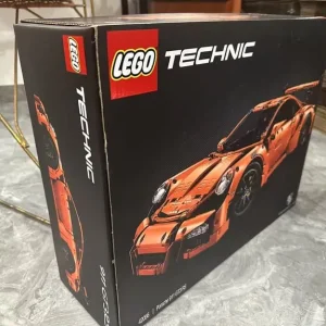 LEGO Technic Porsche 911 GT3 RS Building Kit - Image 3