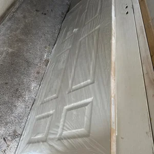 New internal doors + 1 composite front door - Image 3