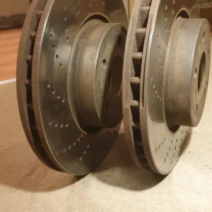 Front brake discs and pads for Mercedes E350 3.0 2012 - Image 6