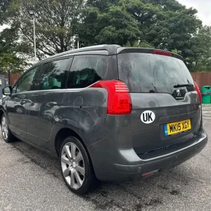 2015 Peugeot 5008 1.6 e-HDi Allure EGC Euro 5 5-door MPV - Image 5