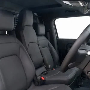 2025 Land Rover Defender 90 3.0 D350 X-Dynamic Hard Top (3-seat) - Image 3