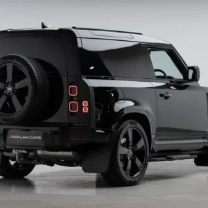 2025 Land Rover Defender 90 3.0 D350 X-Dynamic Hard Top (3-seat) - Image 6