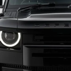 2025 Land Rover Defender 90 3.0 D350 X-Dynamic Hard Top (3-seat) - Image 8