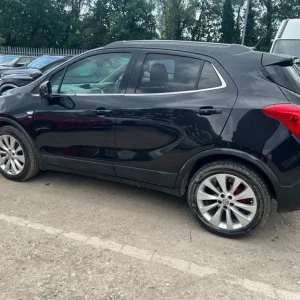 2015 Vauxhall Mokka 1.4T SE 5-door Hatchback - Image 4