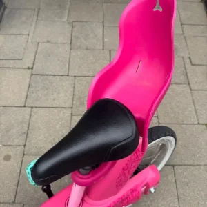 Children's pink unicorn bike - Image 3
