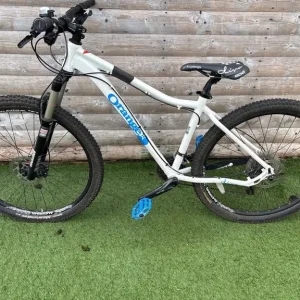 Orange Diva mountain bike