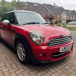 2012 MINI Cooper Hatchback 1.6 Manual with Alloy Wheels and Air Con - Image 7