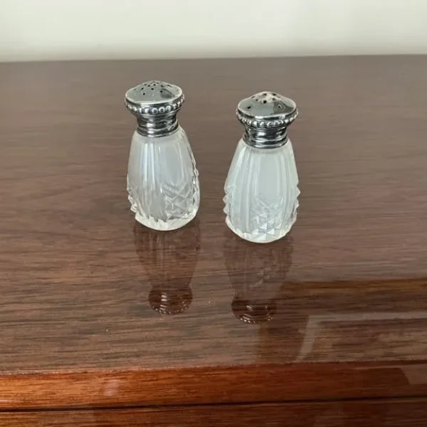 VINTAGE GLASS SALT AND PEPPER SHAKERS