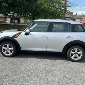 Mini Countryman Hatchback 2014 Manual 1.6 Cooper D - Image 2