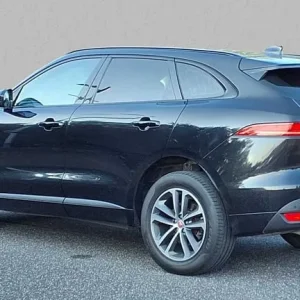 2019 Jaguar F-Pace 2.0d R-Sport AWD Estate - Image 2