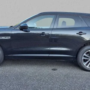 2019 Jaguar F-Pace 2.0d R-Sport AWD Estate - Image 3