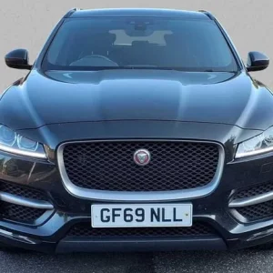 2019 Jaguar F-Pace 2.0d R-Sport AWD Estate - Image 5