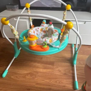 Baby bouncer