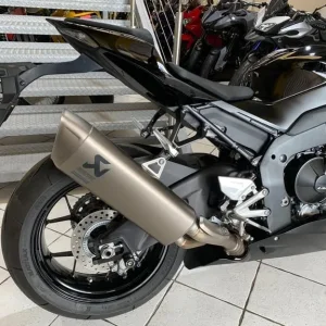 2022 Honda CBR1000RR-R Fireblade - Image 6