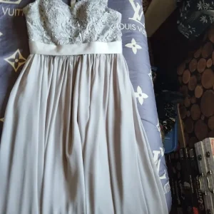 Bridesmaid or prom dress - Image 3