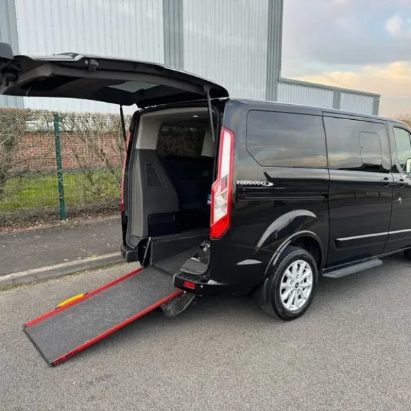 2022 Ford Tourneo Transit Custom Titanium Manual Wheelchair Accessible