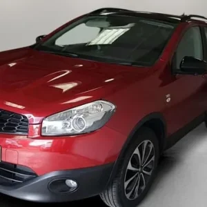 NISSAN QASHQAI 360* 1.6 with sat nav and reverse camera - Image 4