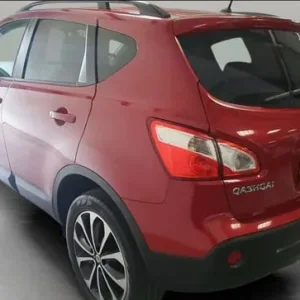 NISSAN QASHQAI 360* 1.6 with sat nav and reverse camera - Image 5