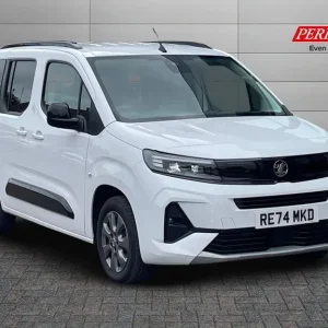 2024 Vauxhall Combo Life 100kW Ultimate 52kWh 5dr Auto Estate Electric