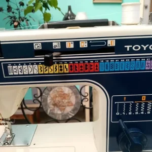 Toyota 7700 Sewing Machine - Image 2