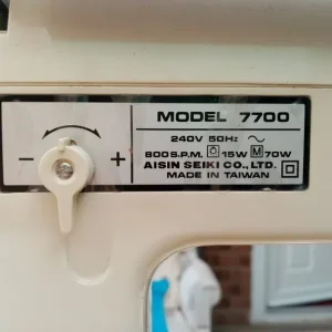 Toyota 7700 Sewing Machine - Image 7