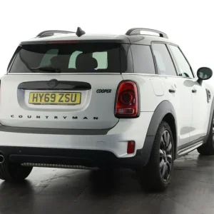 2020 MINI Countryman 1.5 Cooper Classic - Image 3