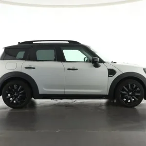 2020 MINI Countryman 1.5 Cooper Classic - Image 4