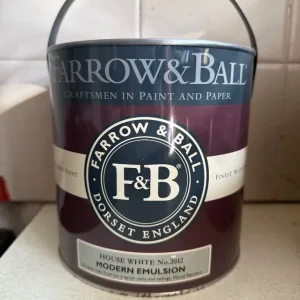 Farrow and Ball House White 2.5L Paint Tin - Image 2