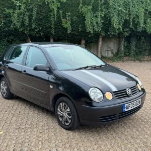 Volkswagen Polo 2005 Manual 5 Door Hatchback - Image 2