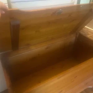 Free blanket box - Image 2