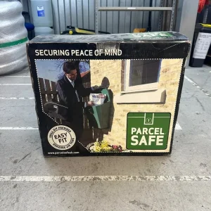 Metal Green Parcel Box