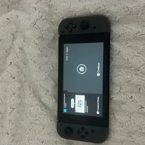 nintendo switch grey edition - Image 3