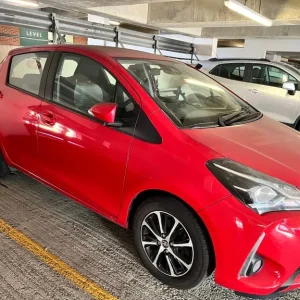 2019 Toyota Yaris 1.5 VVT-h Icon 6 5dr Hatchback with reverse camera