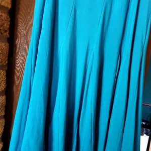 Elasticated turquoise waist skirt - Image 2