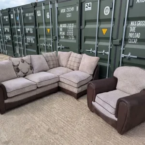 4 seater Cord Jumbo corner sofa - Image 2