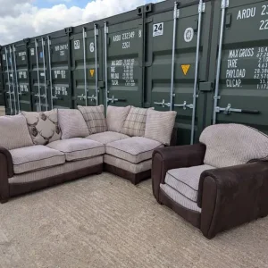 4 seater Cord Jumbo corner sofa - Image 4