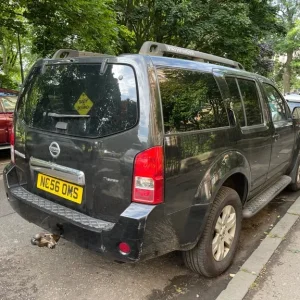 Spare Nissan Pathfinder Estate 2007 Manual 2488cc 5-door - Image 2