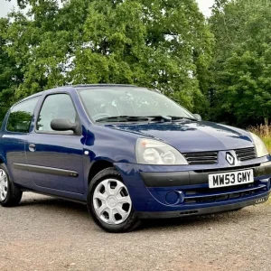 Automatic Renault Clio 1.4 Petrol