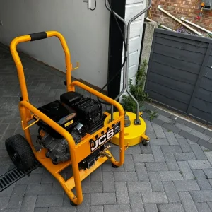 JCB Pressure Washer 4000psi with 20” Be Whirlaway Cleaner