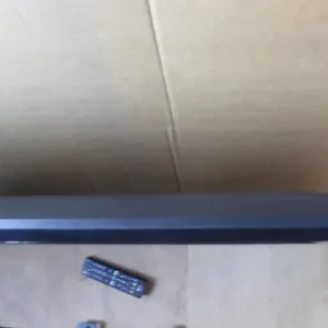 43 inches 4K LG Smart TV with wall mount - Image 5