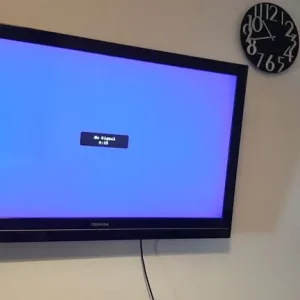 Toshiba 40-inch LCD TV 40BV700B - Image 3