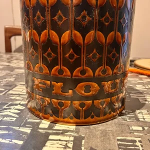 Hornsea Heirloom Flour Storage Jar - Image 2