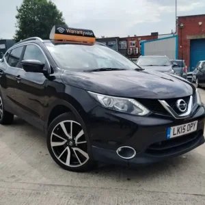 2015 Nissan Qashqai 1.6 dCi Tekna 5-door hatchback