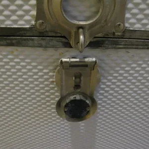 Chest – 40x40x80cm, aluminium, good condition - Image 8