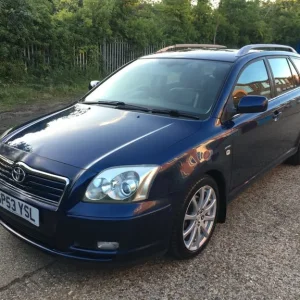 Toyota Avensis Estate 2.0 Automatic Petrol ULEZ 5 Door - Image 3