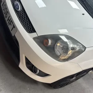 Ford Fiesta hatchback 2006 manual 1999cc 3-door - Image 4